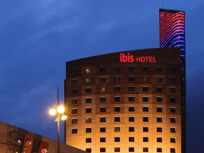 Hotel Ibis Barcelona Meridiana (4)